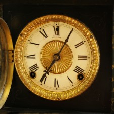 Make time, American shelf clock